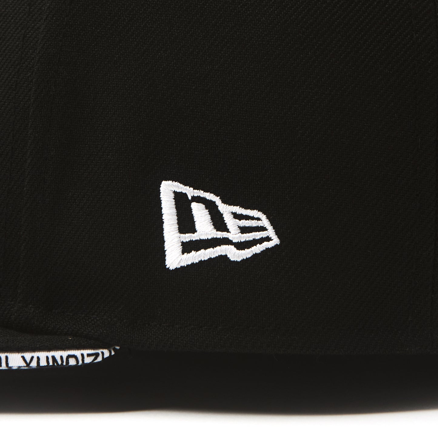 湯乃泉 草加健康センター Type A 9FIFTY™ 「NEW ERA® 37YUNOIZUMI 」Special Edition＋WEB限定記念ステッカー付き