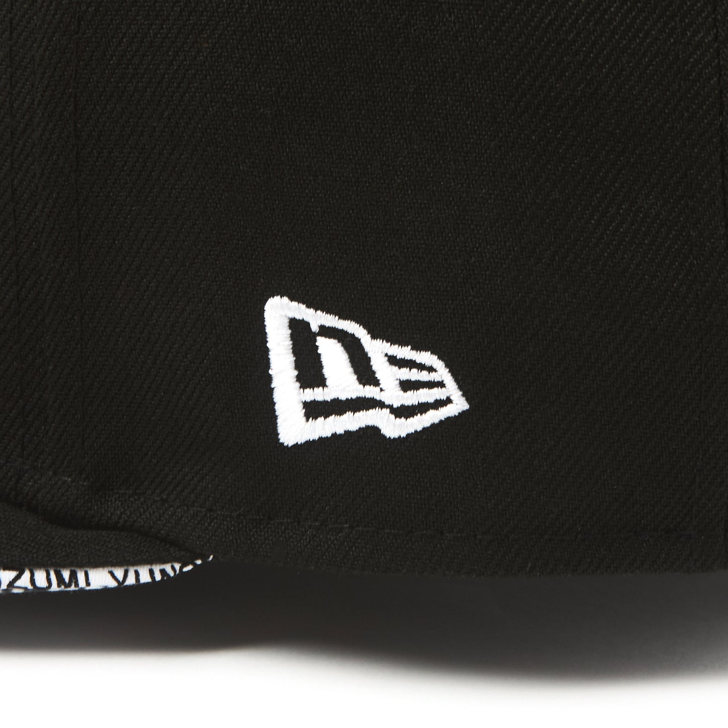 湯乃泉 草加健康センター Type B 9FIFTY™ 「NEW ERA® 37YUNOIZUMI 」Special Edition＋WEB限定記念ステッカー付き