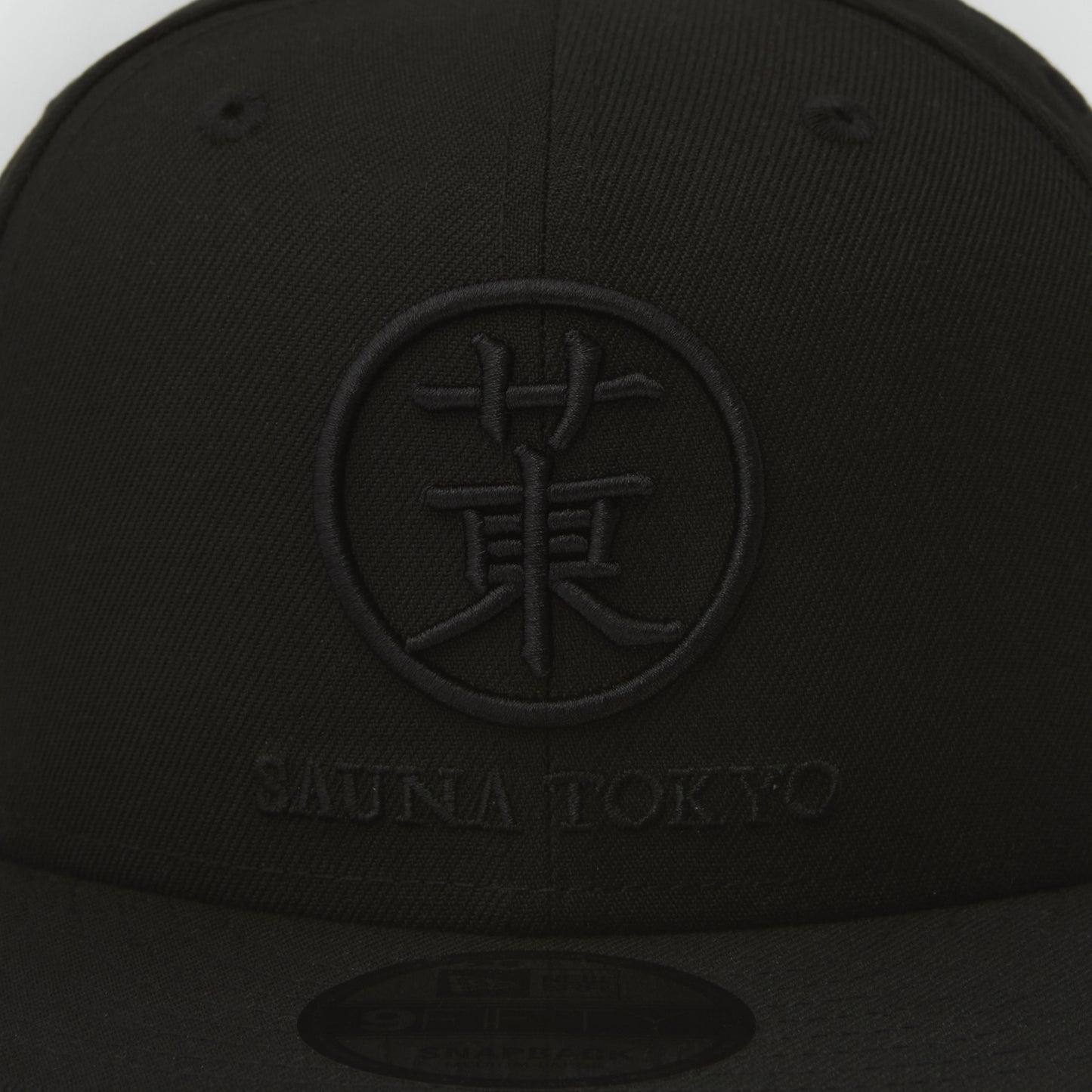 サウナ東京　9FIFTY™「NEW ERA® /SAUNATOKYO/37YUNOIZUMI 」Special Edition＋WEB限定記念ステッカー付き