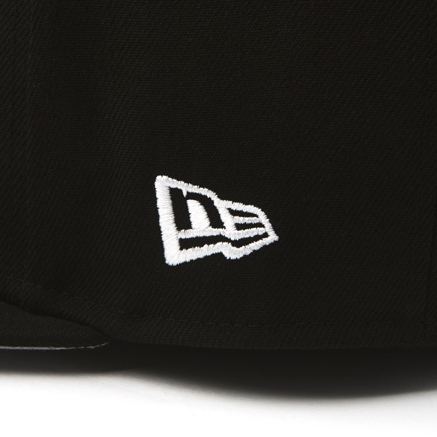 スパ＆カプセル ニューウイング　9FIFTY™「NEW ERA® /NEWWING/37YUNOIZUMI 」Special Edition＋WEB限定記念ステッカー付き