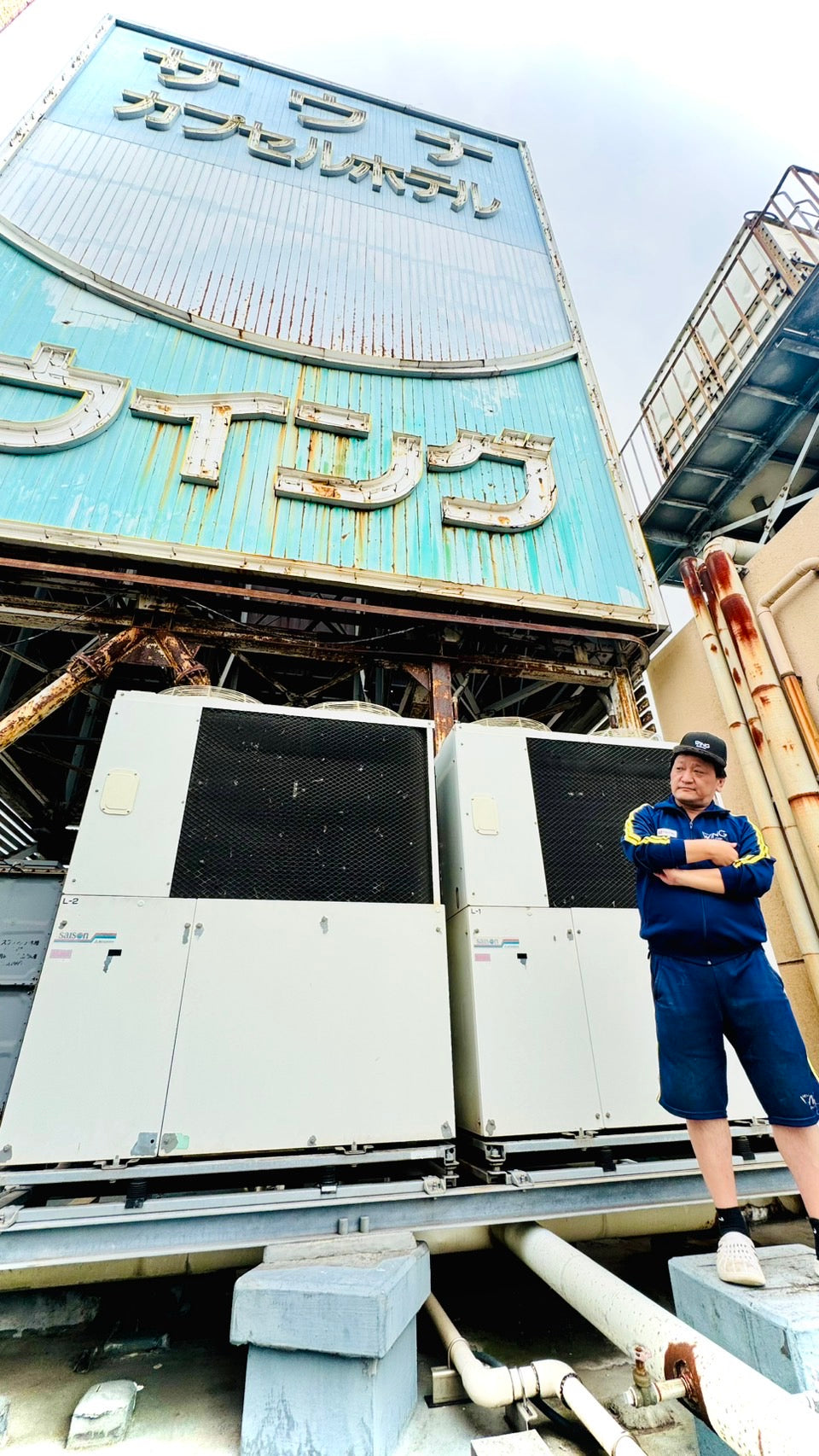 スパ＆カプセル ニューウイング　9FIFTY™「NEW ERA® /NEWWING/37YUNOIZUMI 」Special Edition＋WEB限定記念ステッカー付き